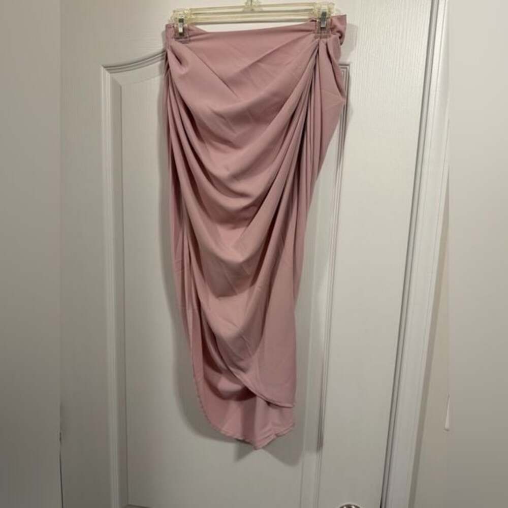 SHEIN Asymmetrical Drape Skirt in Soft Pink